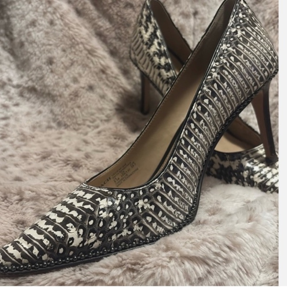 Coach beadchain snakeskin heels 👠 9.5. Euc - Picture 2 of 6